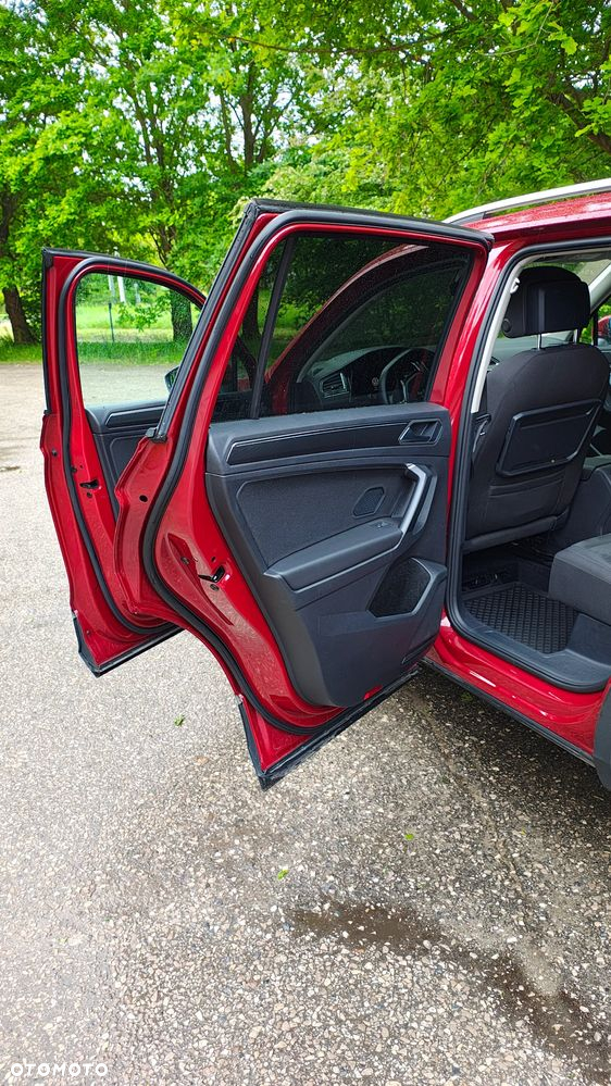 Volkswagen Tiguan Allspace 2.0 TSI 4Mot Highline DSG 7os - 18