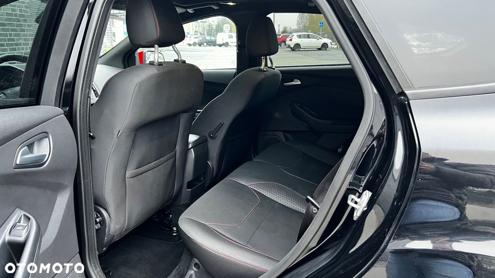 Ford Focus 2.0 TDCi ST-Line ASS PowerShift - 29