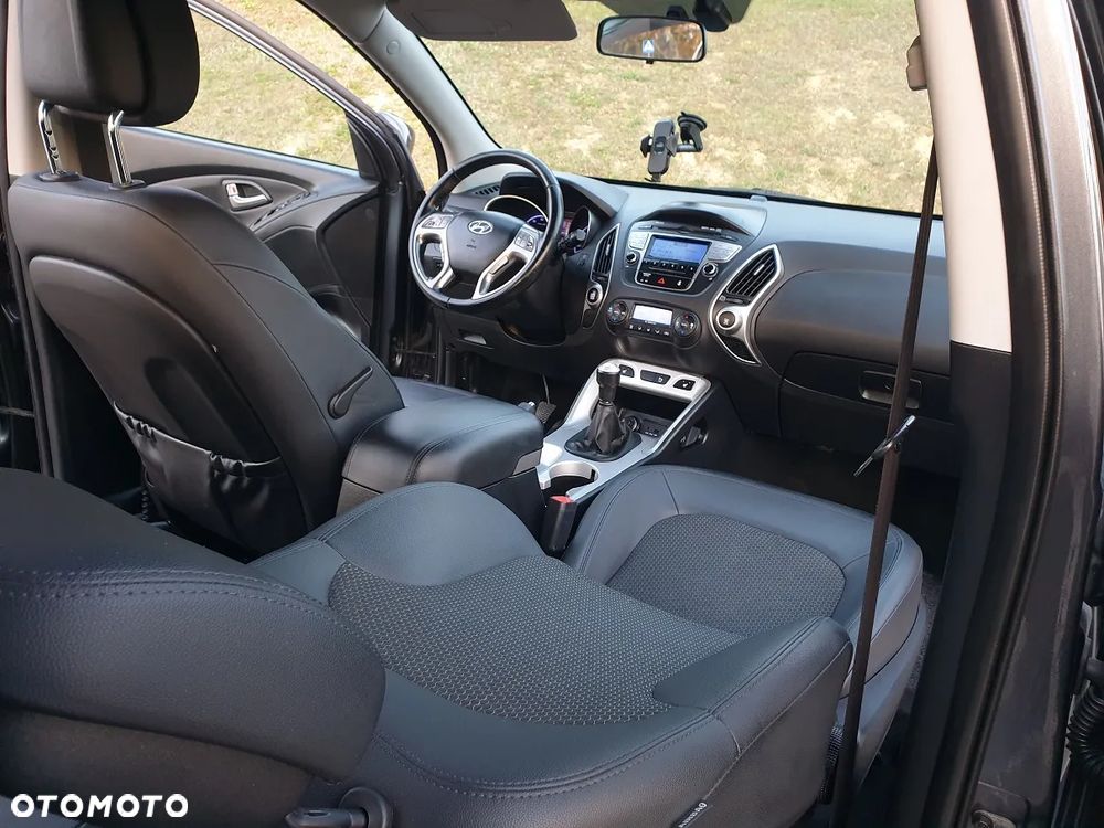Hyundai ix35 2.0 2WD Comfort - 22