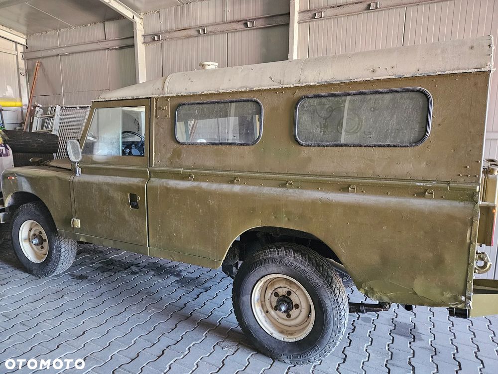 Land Rover Inny - 13