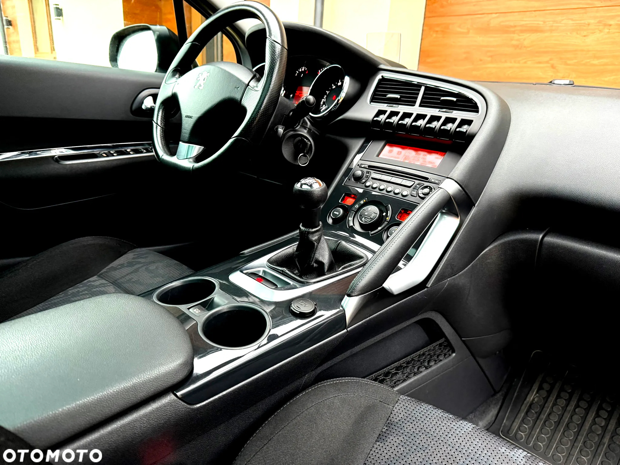 Peugeot 3008 120 VTi Premium - 20