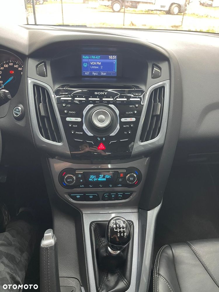 Ford Focus 1.0 EcoBoost Start-Stopp-System Business Edition - 11