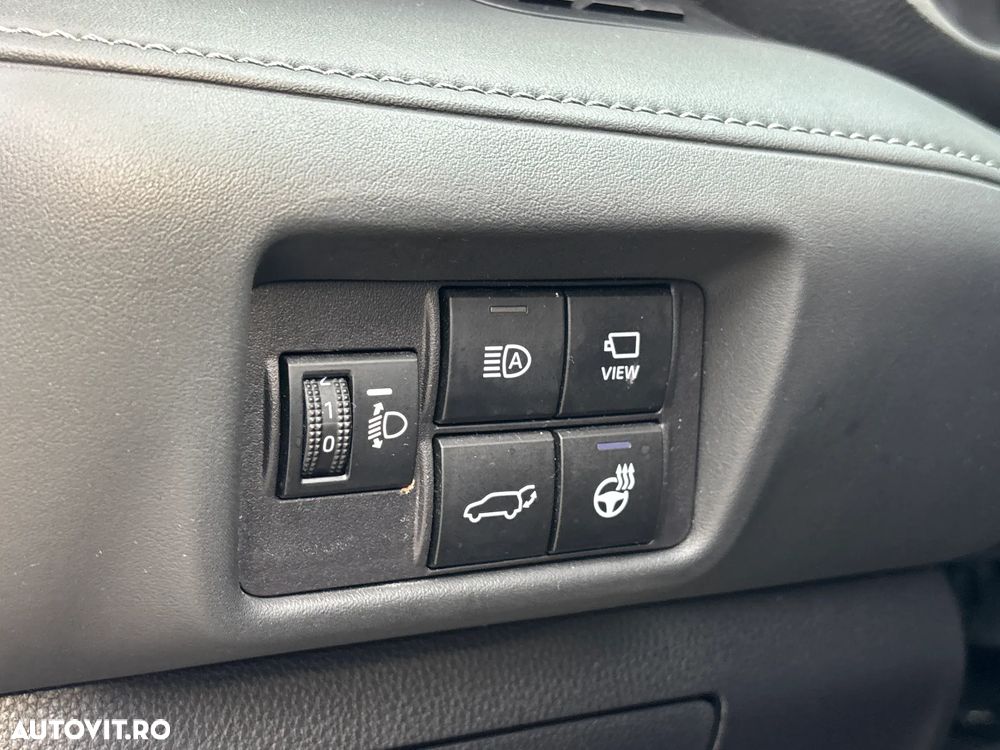 Toyota Highlander 2.5 L Dynamic Force 248CP Luxury Metallic - 29