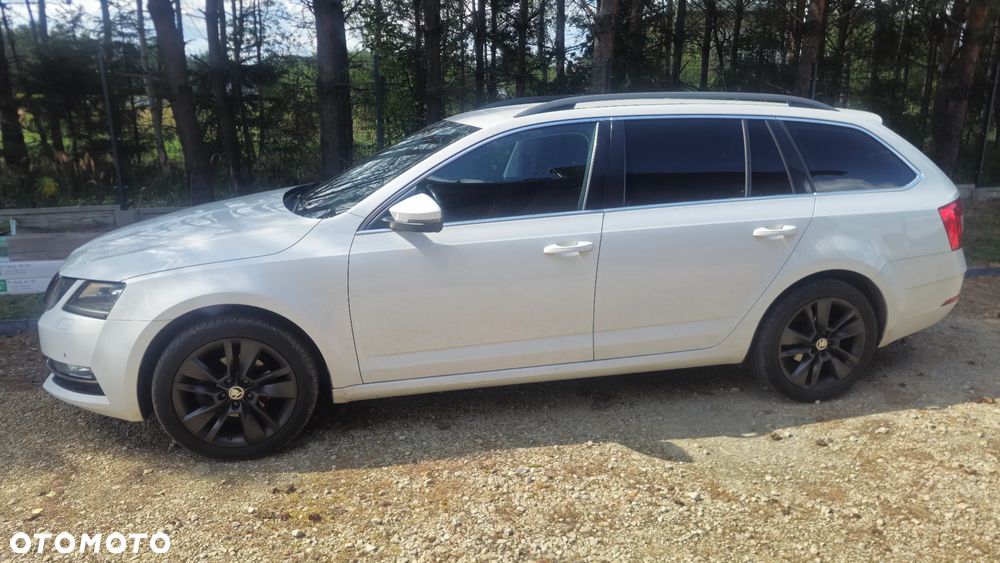 Skoda Octavia 1.6 TDI Style DSG - 4