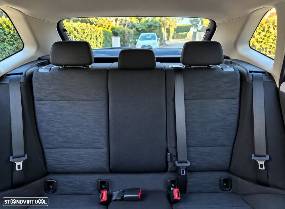 BMW X1 20 d xDrive — fotografia 10