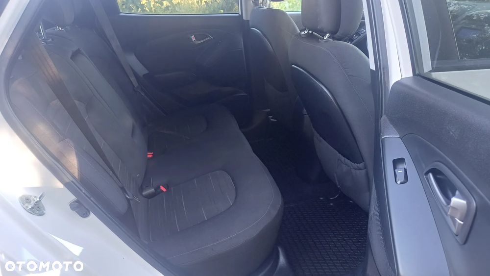 Hyundai ix35 - 14