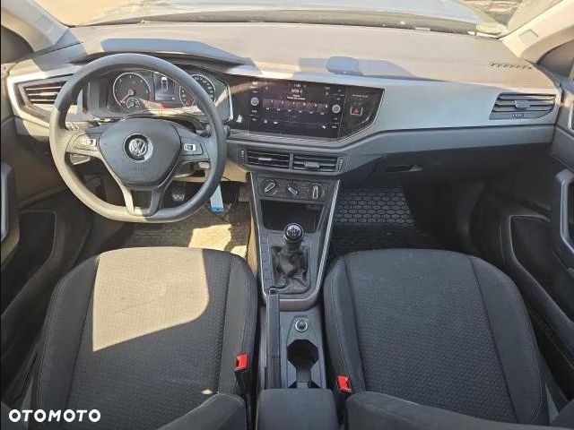 Volkswagen Polo - 7