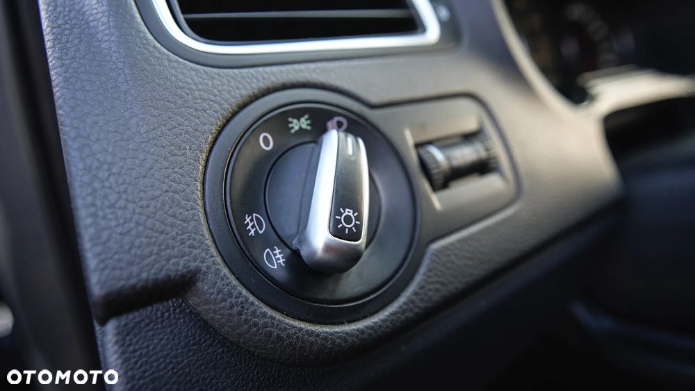 Volkswagen Polo 1.6 TDI Highline - 21