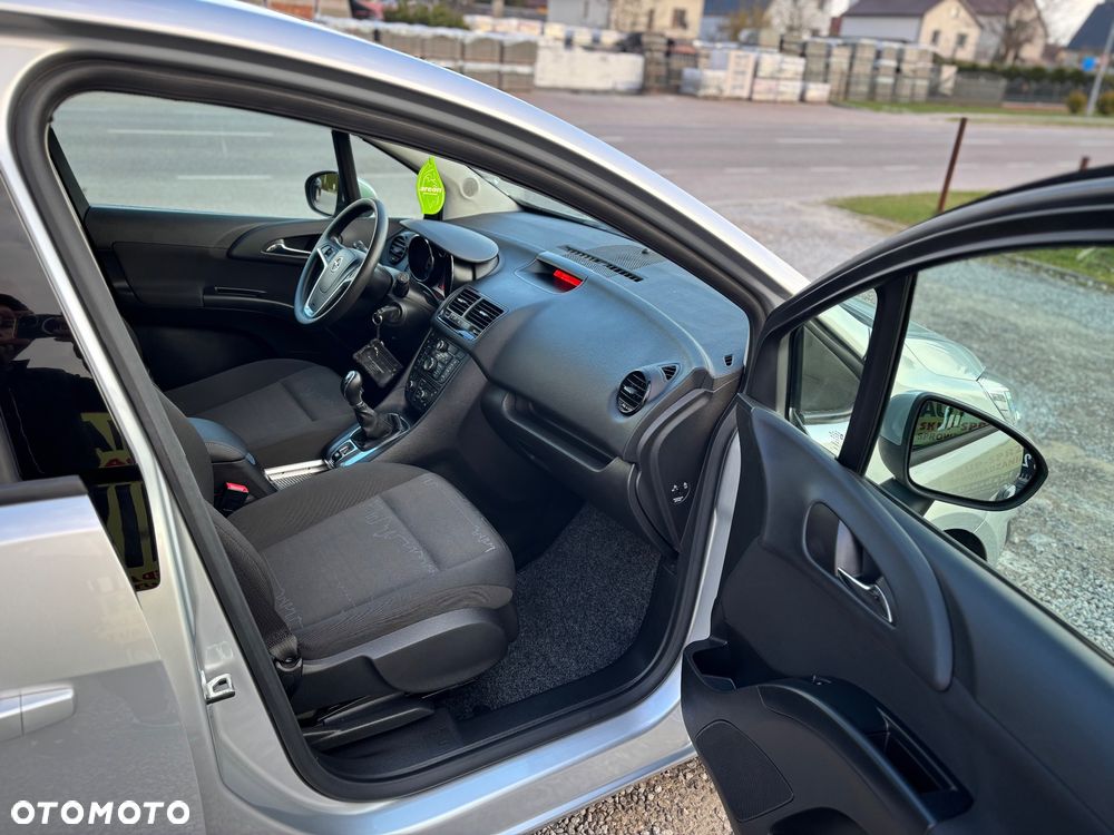 Opel Meriva - 10