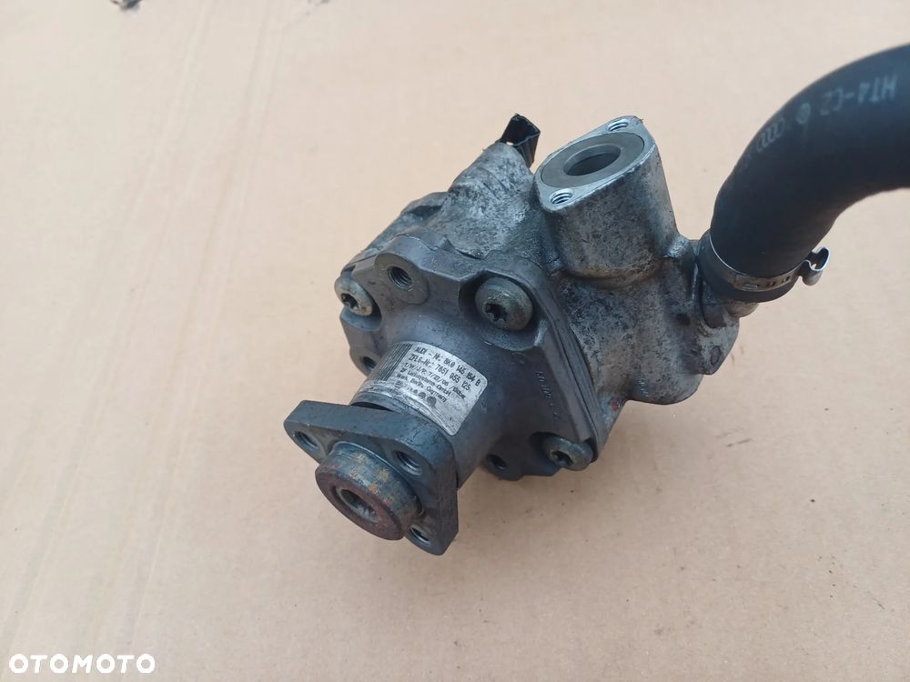 Pompa wspomagania Audi A4 B8 A5 8K0145154B - 1