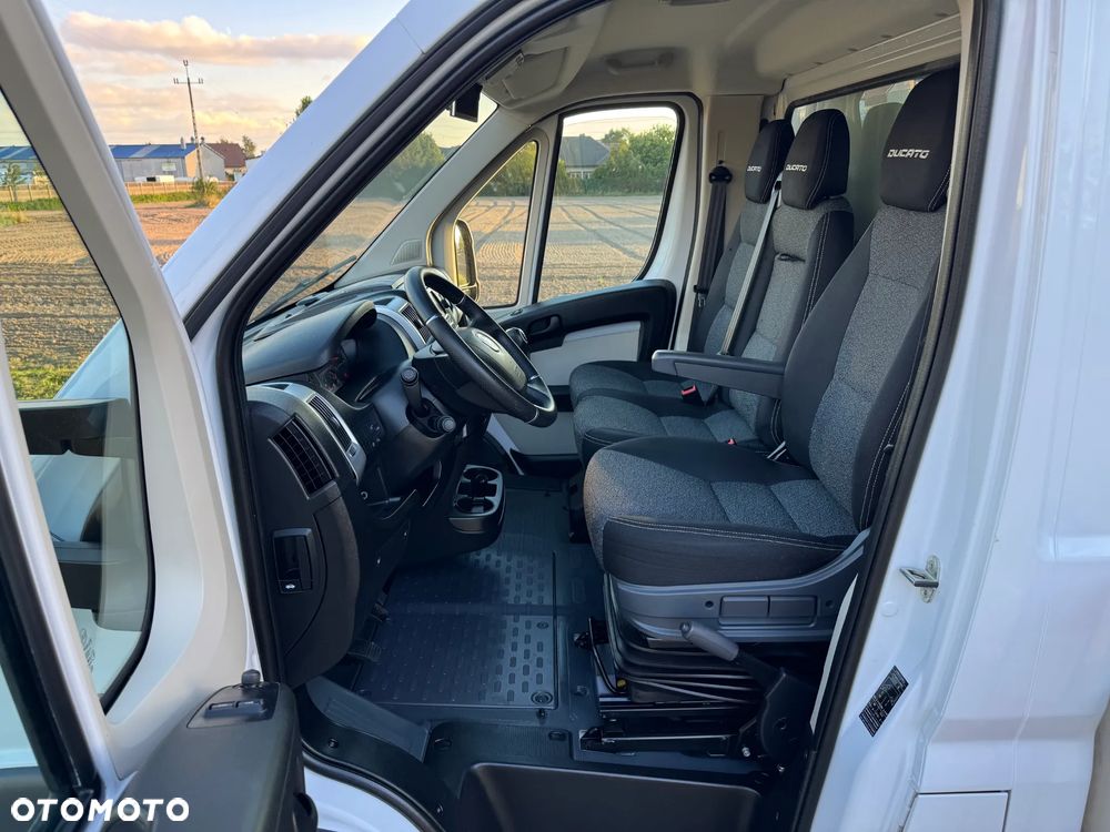 Fiat Ducato Maxi * 2.3 / 150KM * Max długa rama do zabudowy * Koła 16 cali * Rozstaw osi: 4.1m * - 22