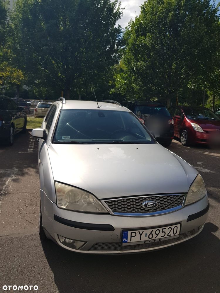 Ford Mondeo 1.8 Ambiente - 2