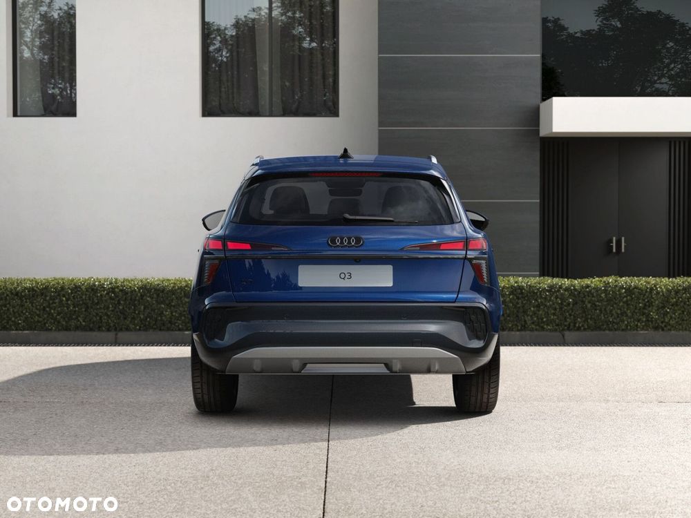 Audi Q3 - 4