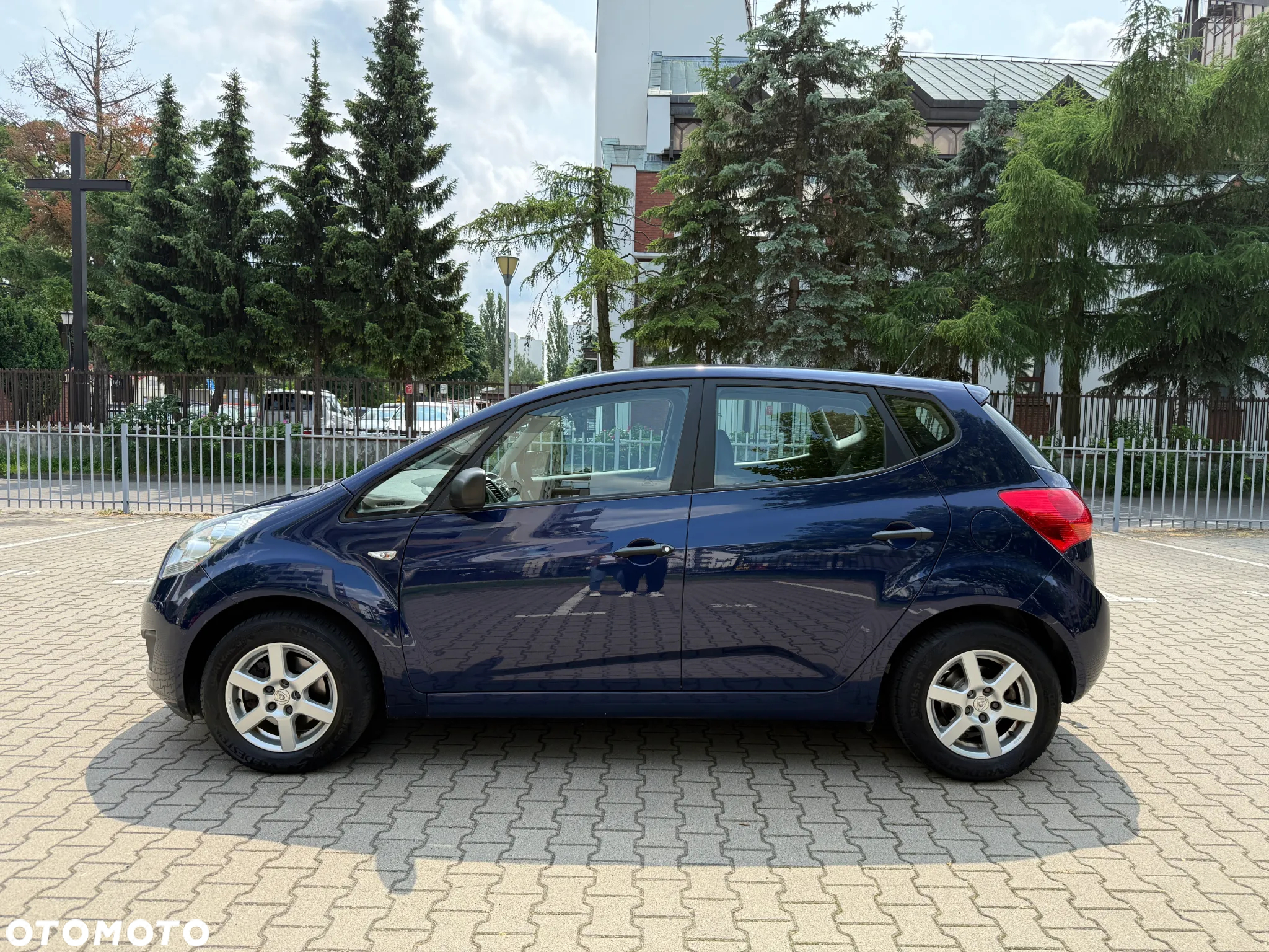Kia Venga 1.4 CVVT ISG Vision - 2