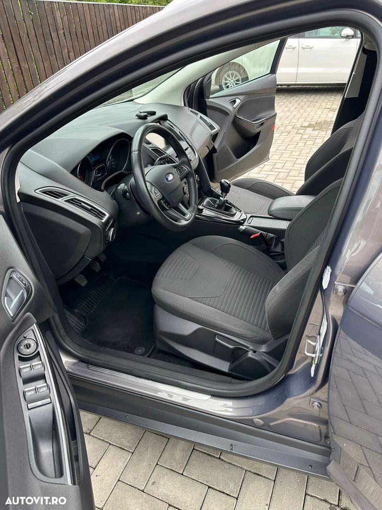 Ford Focus 1.5 TDCi Titanium - 17