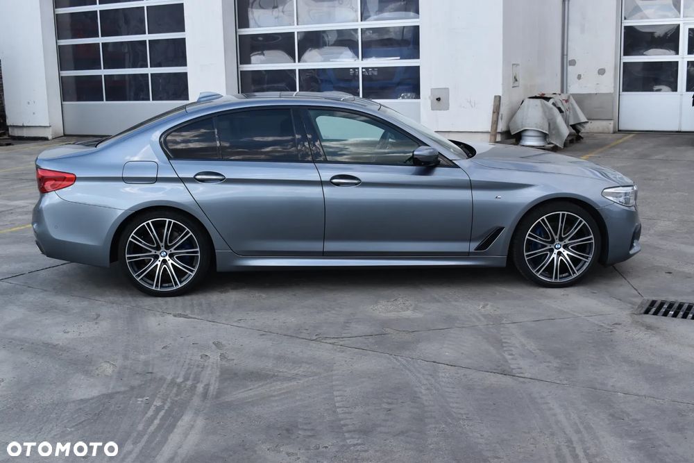 BMW Seria 5 530d xDrive M Sport sport - 7