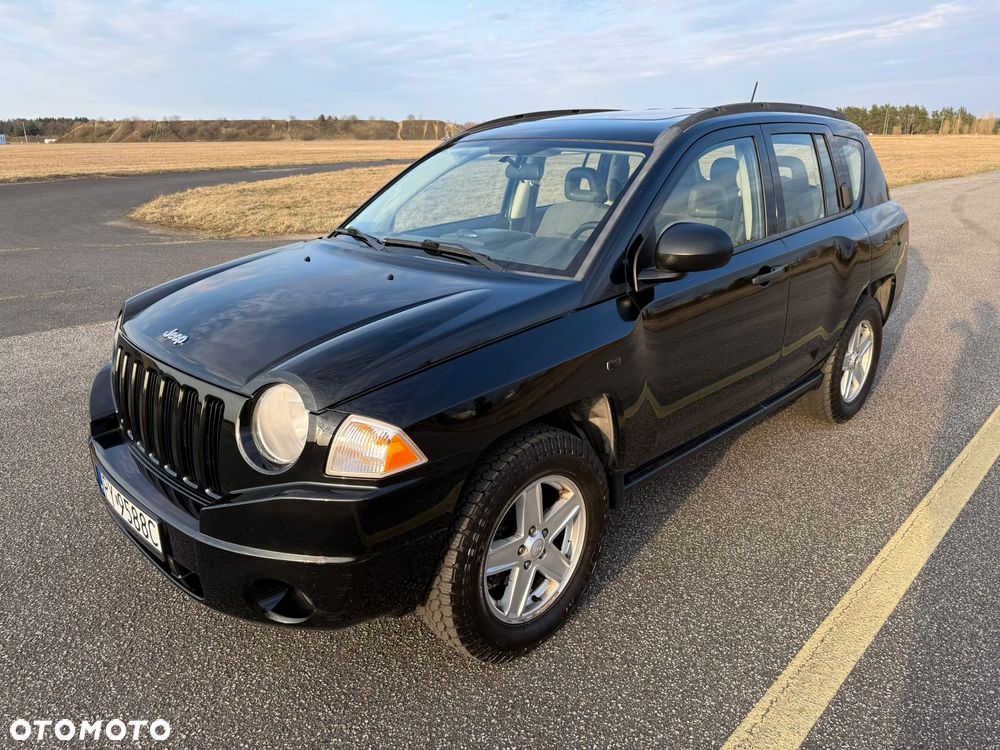 Jeep Compass - 1