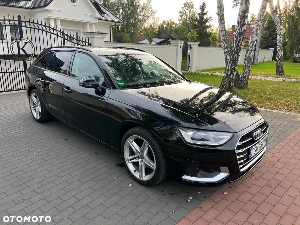 Audi A4 Avant 30 TDI S tronic - 2