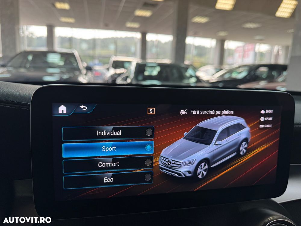 Mercedes-Benz GLC 200 d 4MATIC 9G-TRONIC AMG Line - 30