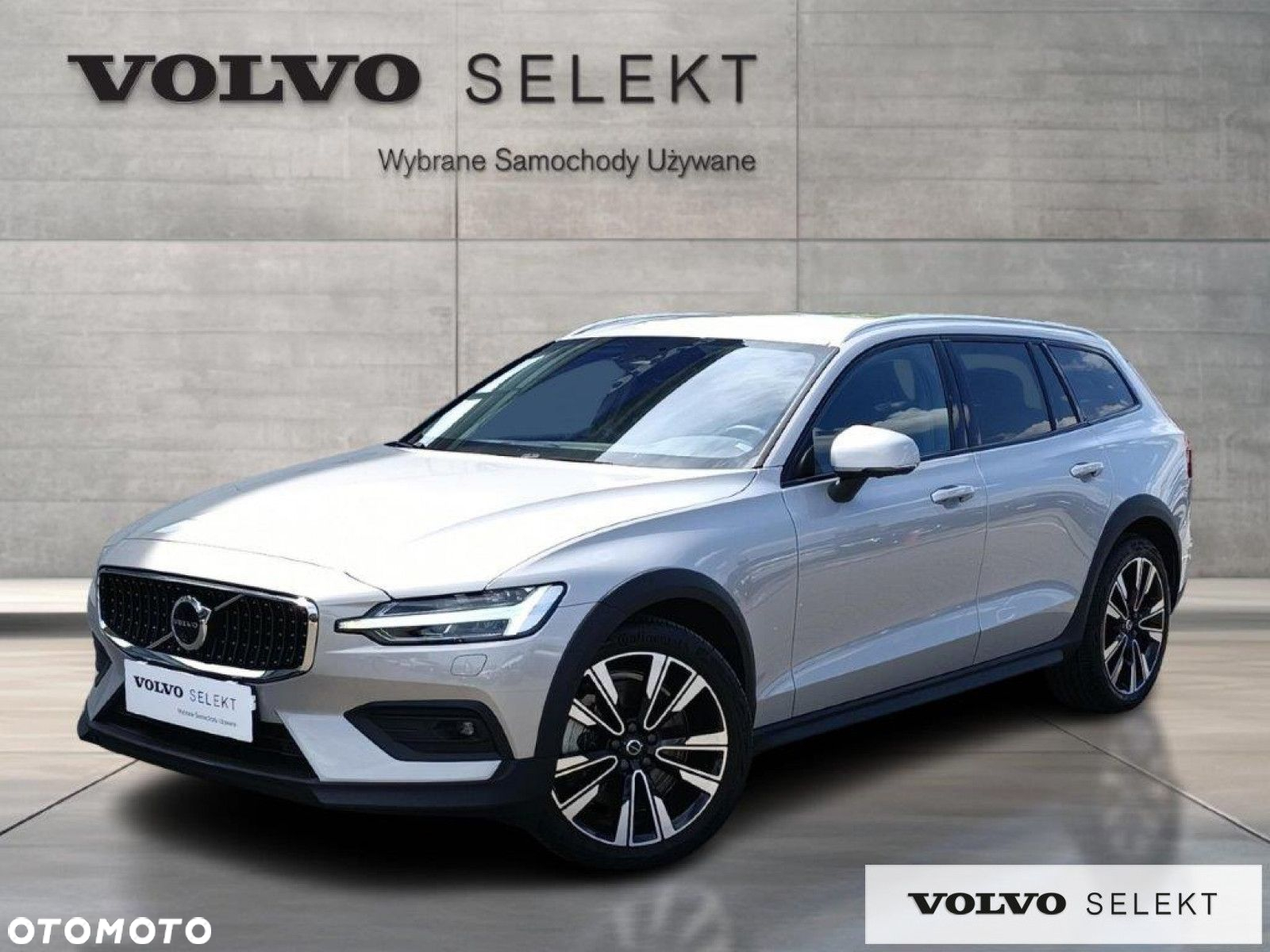 Volvo V60 Cross Country - 2