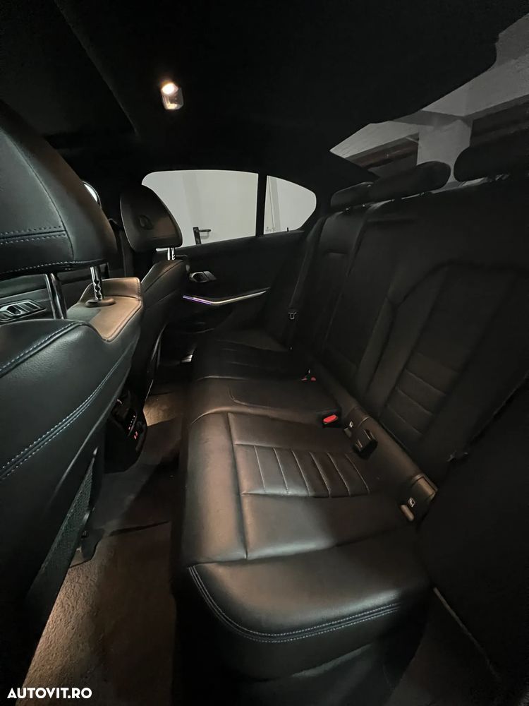 BMW Seria 3 330e Aut. M Sport - 18