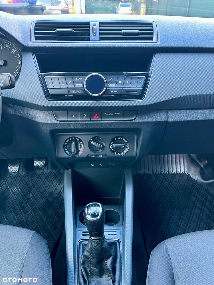 Skoda Fabia 1.0 MPI Ambition - 11