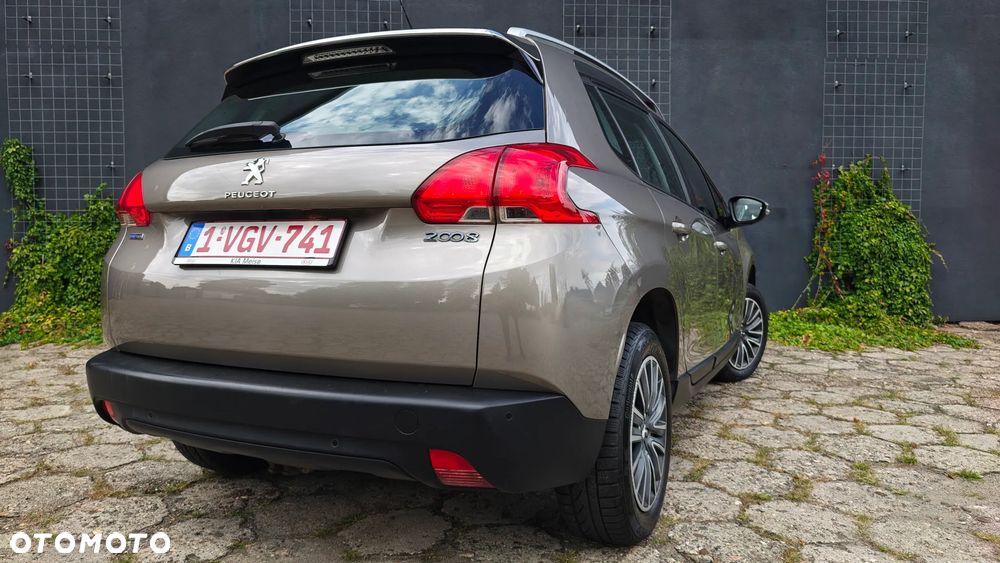 Peugeot 2008 PureTech 110 Stop&Start Allure - 6
