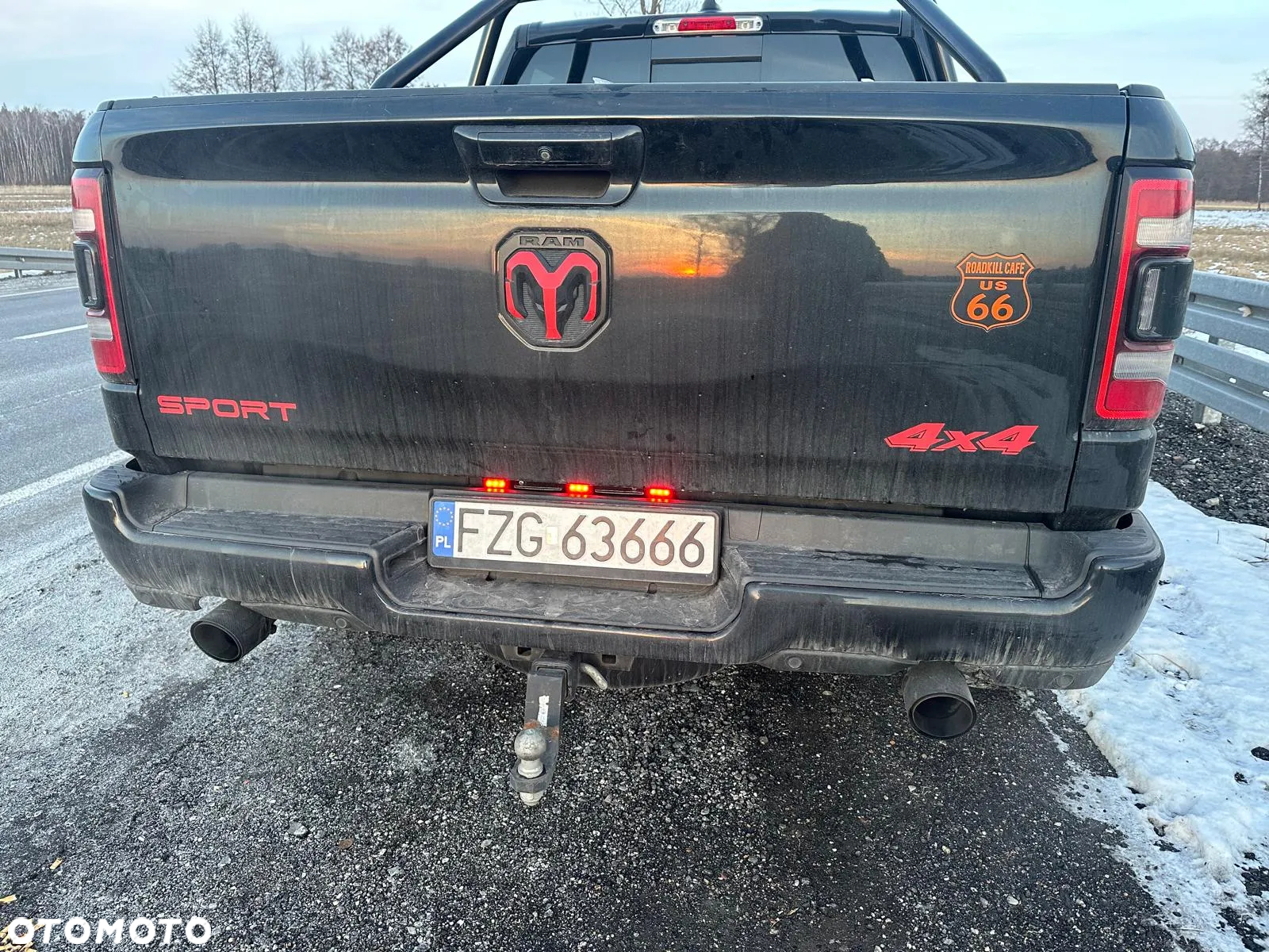 Dodge RAM 1500 5.7 4x4 - 13