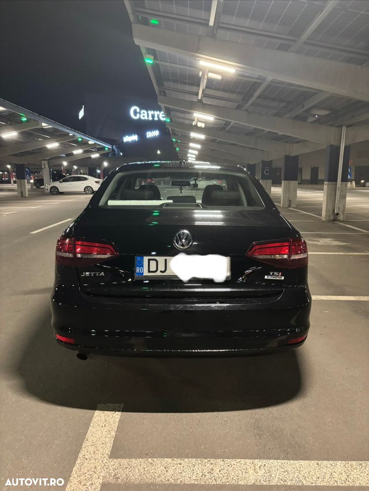Volkswagen Jetta 1.2 TSI Trendline - 5