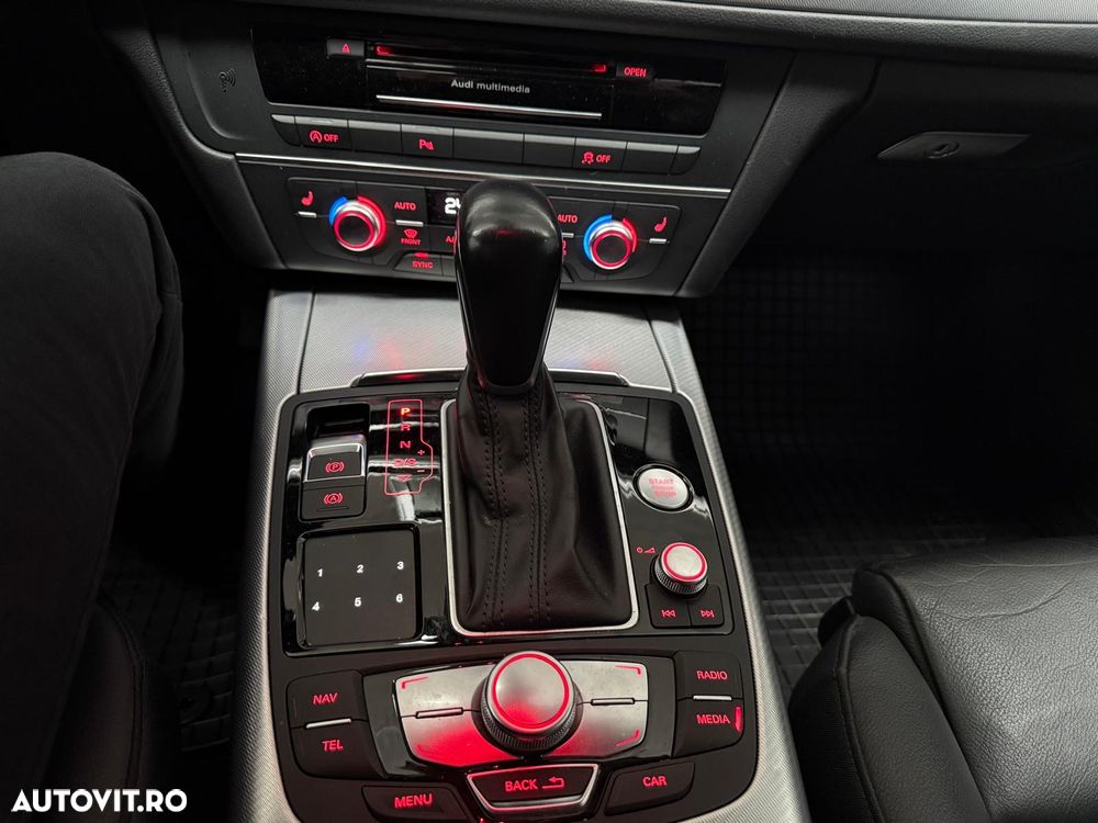 Audi A6 3.0 TDI quattro S tronic - 12