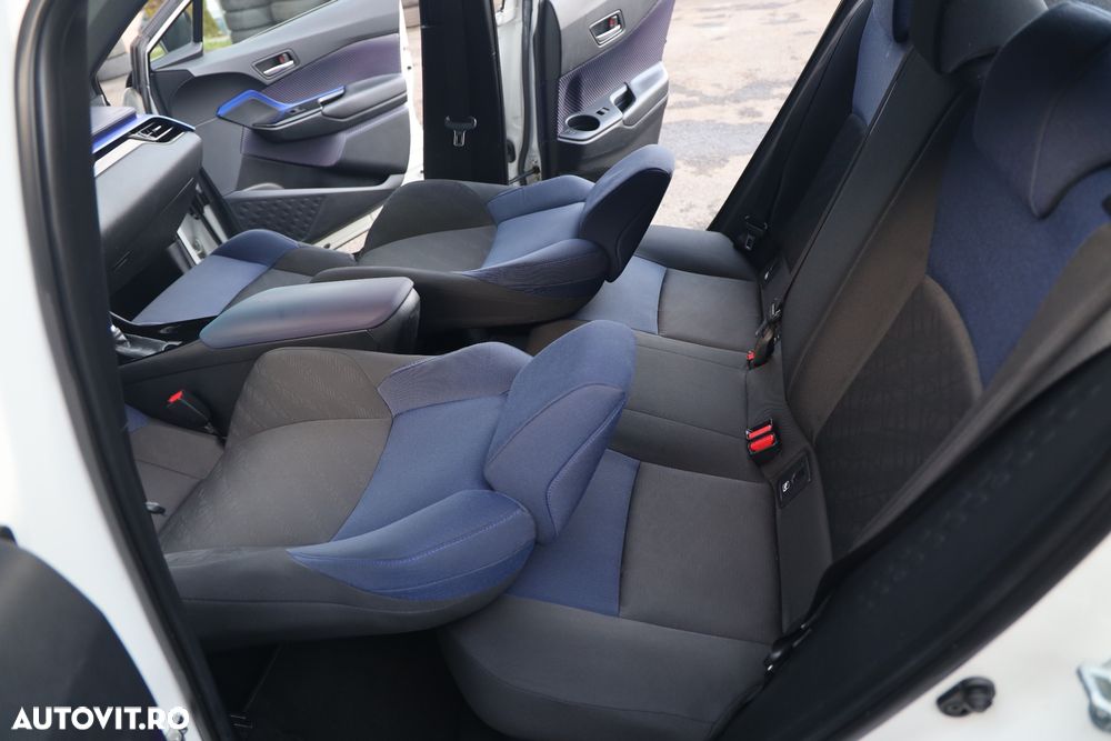 Toyota C-HR Style - 9