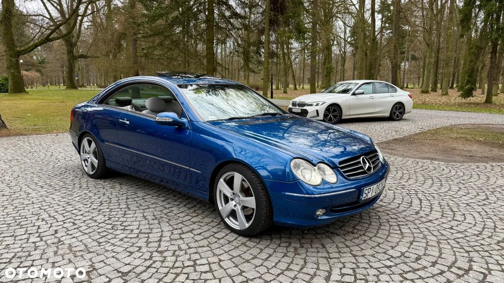 Mercedes-Benz CLK - 10