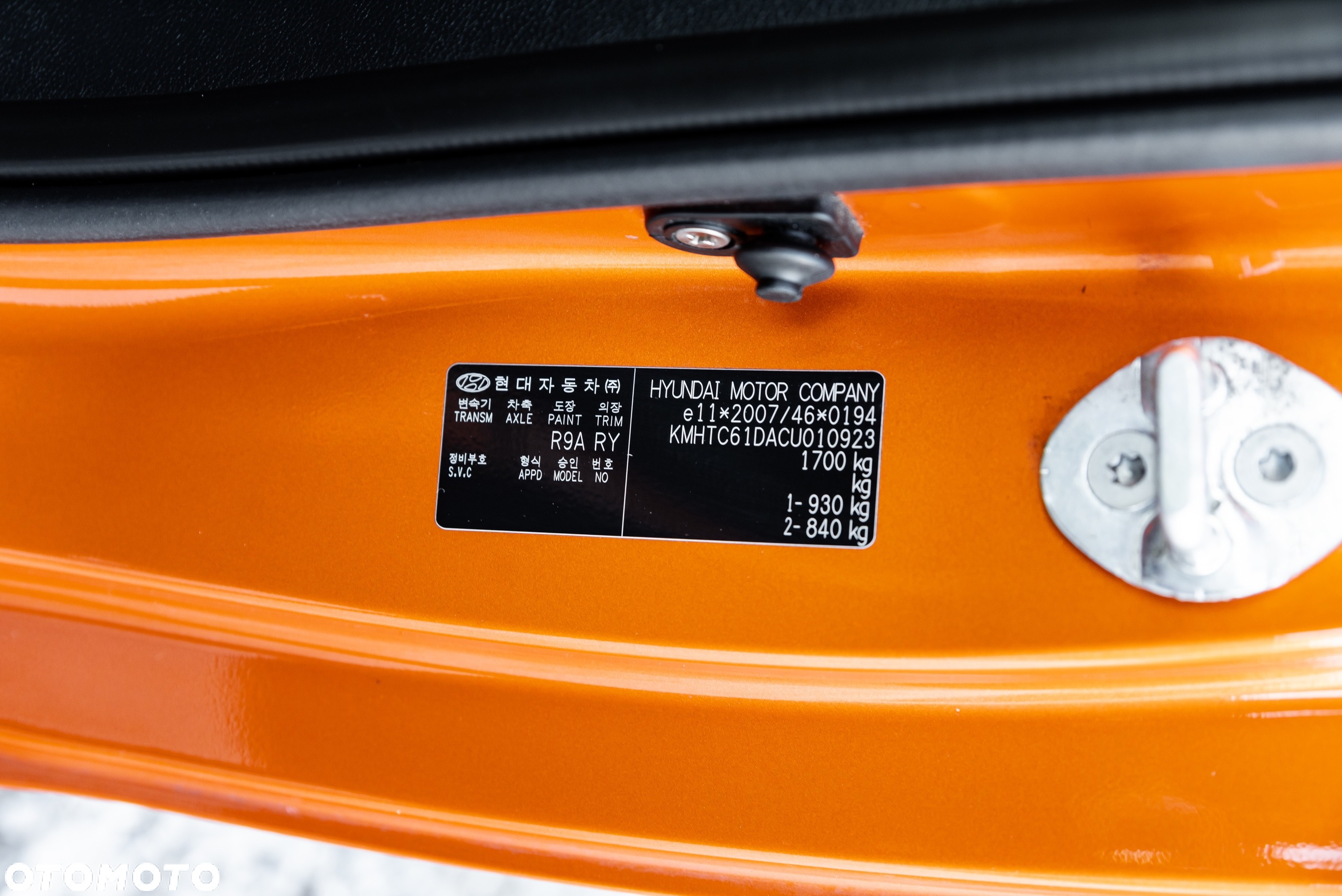 Hyundai Veloster 1.6 GDI Premium - 32