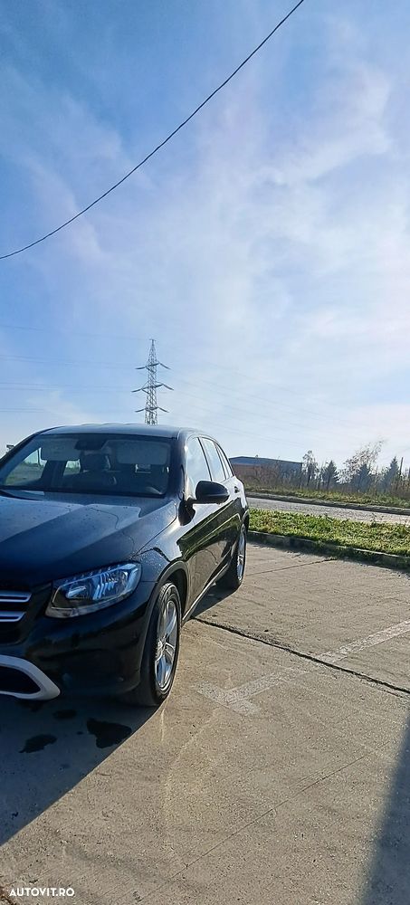 Mercedes-Benz GLC 220 d 4Matic 9G-TRONIC AMG Line - 10