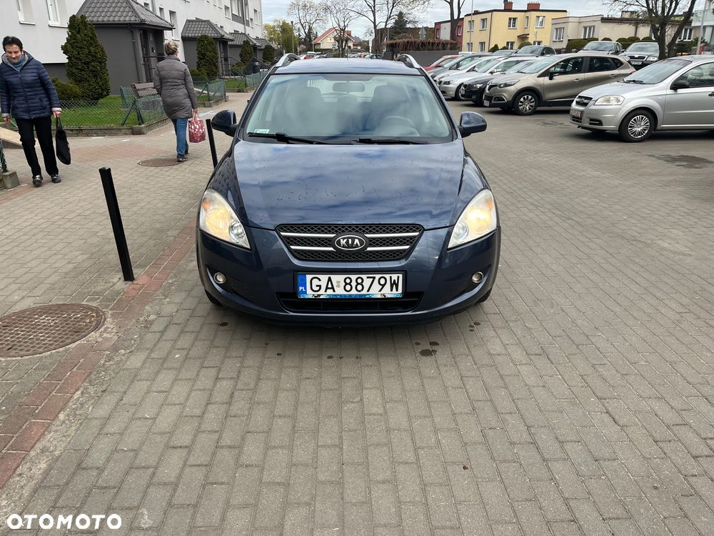 Kia Ceed 1.4 Comfort - 1