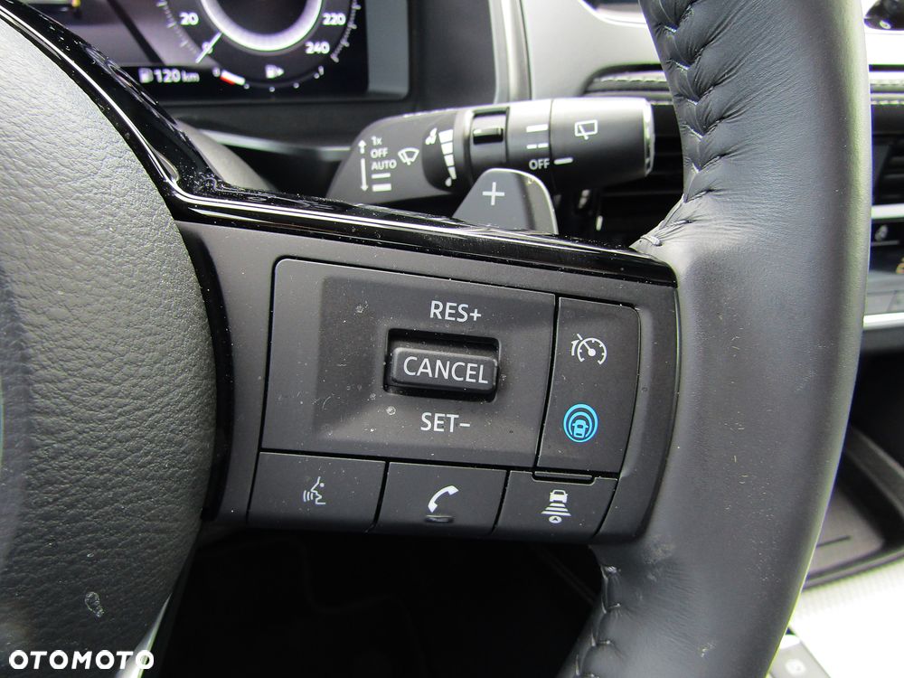 Nissan Qashqai - 12