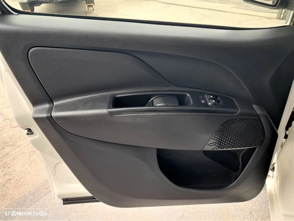 Fiat Doblo 1.3 MJ Easy 3L - 9