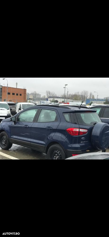 Ford EcoSport - 4