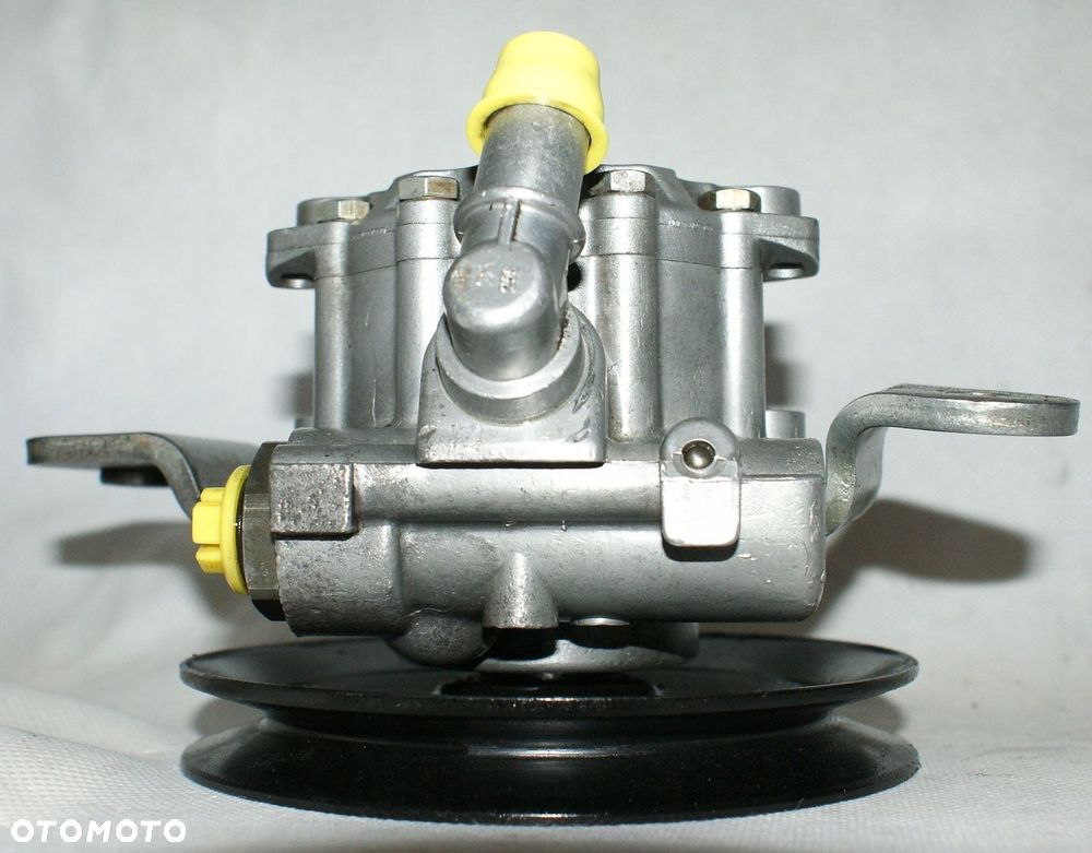 POMPA WSPOMAGANIA NISSAN ATLEON 3.0 7692974119 - 1