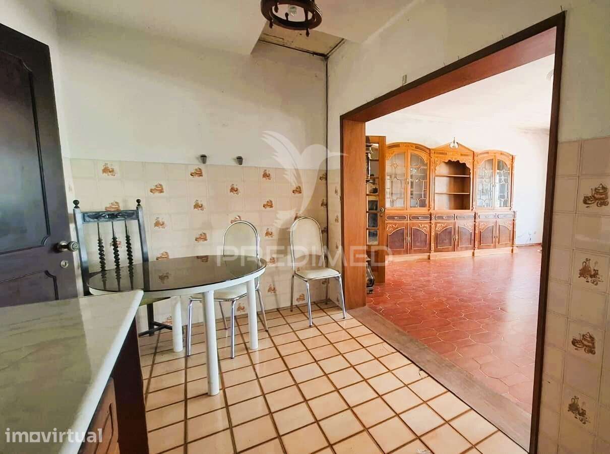 Moradia T2+1,Garagem,Anexos,Arneiro das Milhariças, Santarém - Grande imagem: 5/36