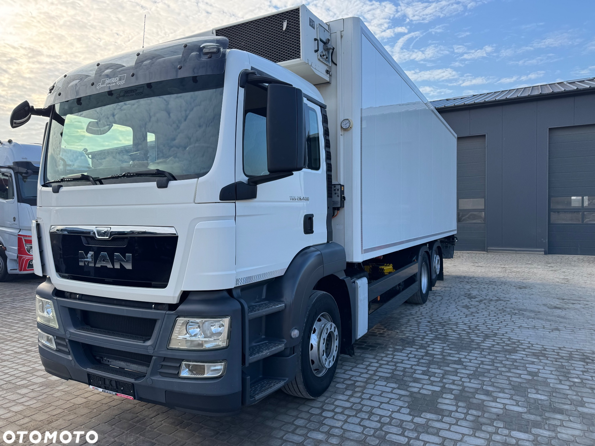 MAN TGS 26.400 6x2 oś skrętna Chłodnia/Winda Stan Idealny ! - 2