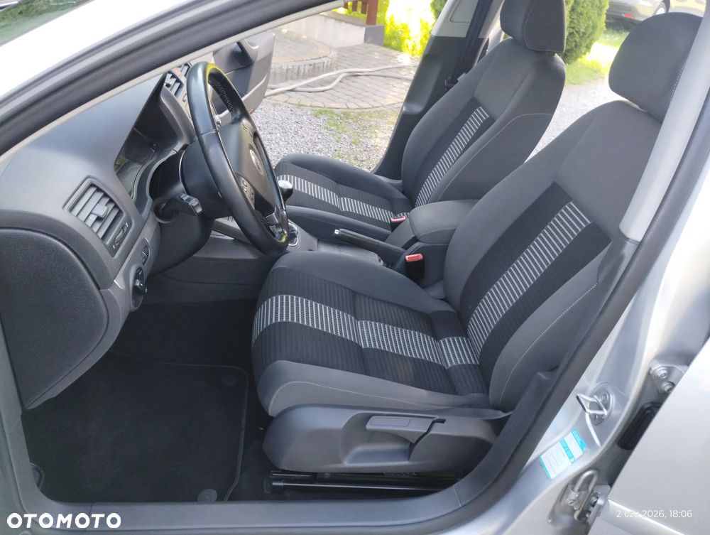 Volkswagen Golf 1.6 United - 22
