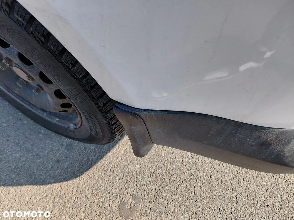 Volkswagen Caddy 2.0 TDI Comfortline - 17