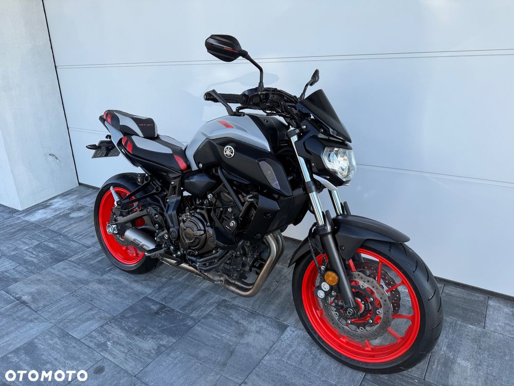 Yamaha MT - 14