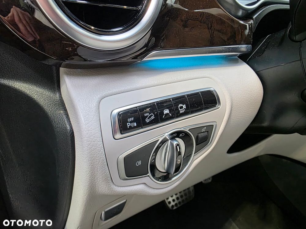 Mercedes-Benz Klasa V 250 d 4-Matic 7G-Tronic (d³ugi) - 27