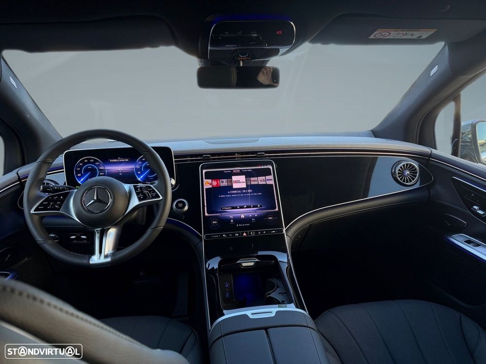 Mercedes-Benz EQE - 11