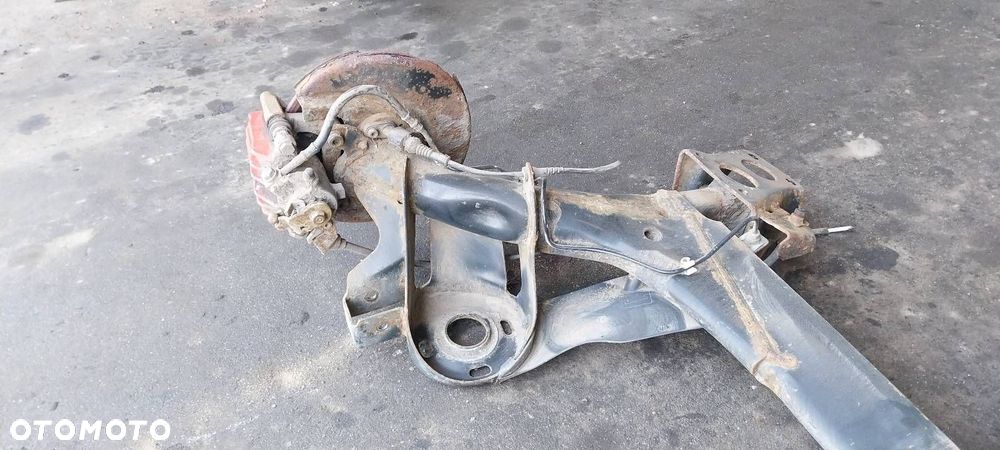 BELKA OŚ ZAWIESZENIA TYŁ TARCZE Z ABS SEAT LEON I - 4