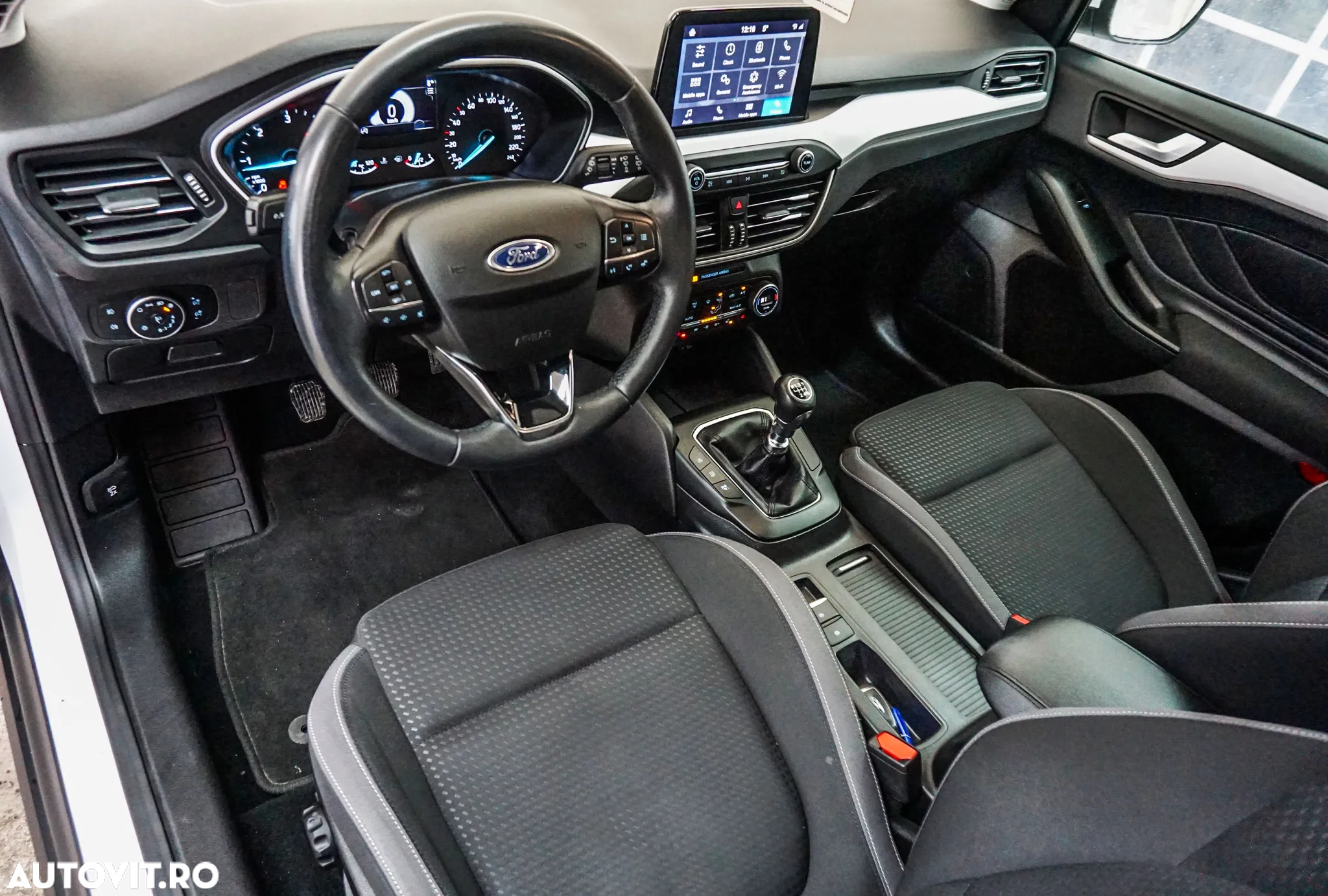 Ford Focus 1.5 EcoBlue Titanium - 12