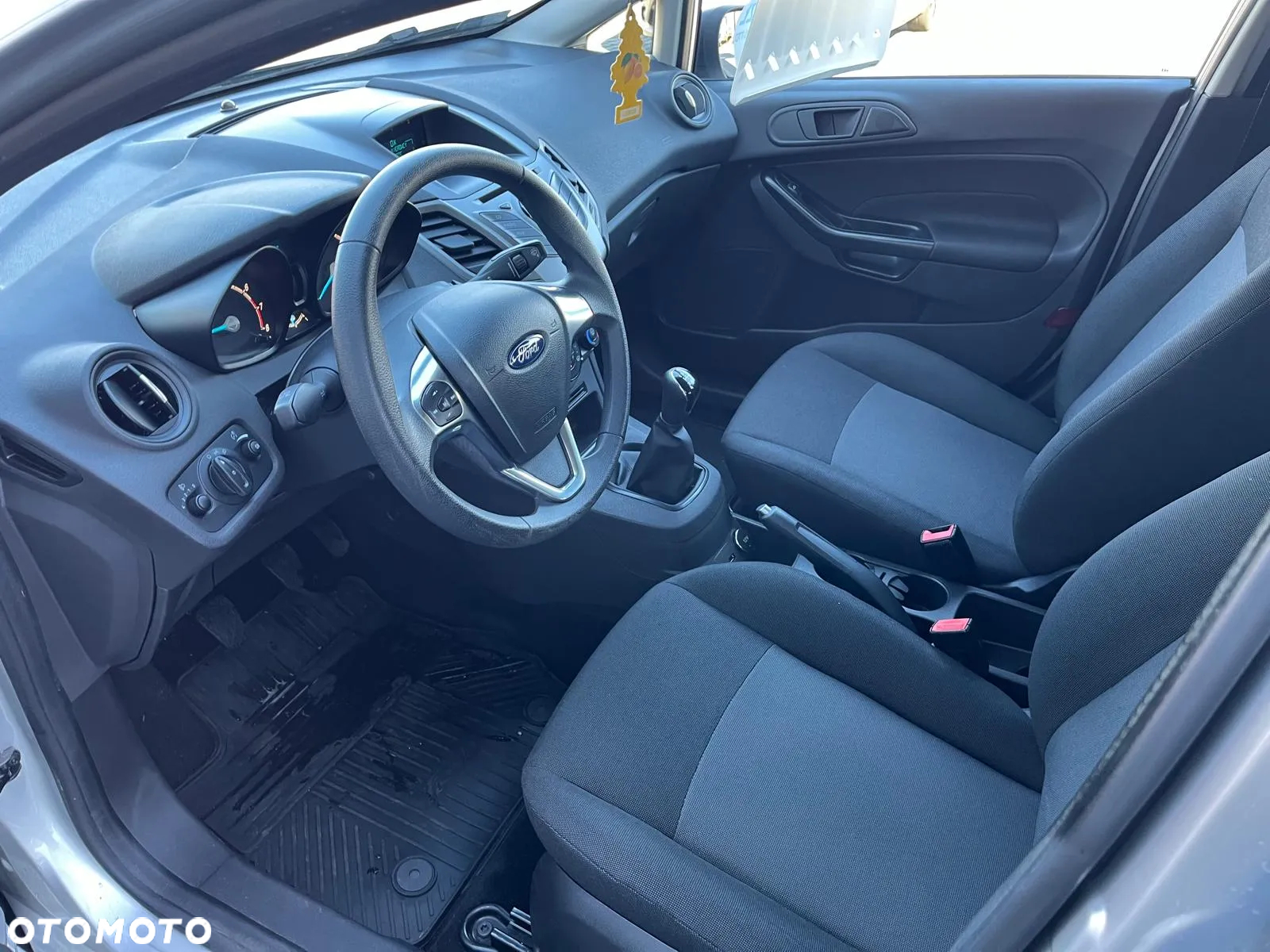 Ford Fiesta 1.25 Silver X (Ambiente) EU6 - 12