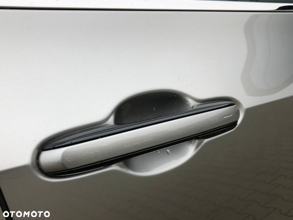 Lexus NX 350h Business AWD - 29